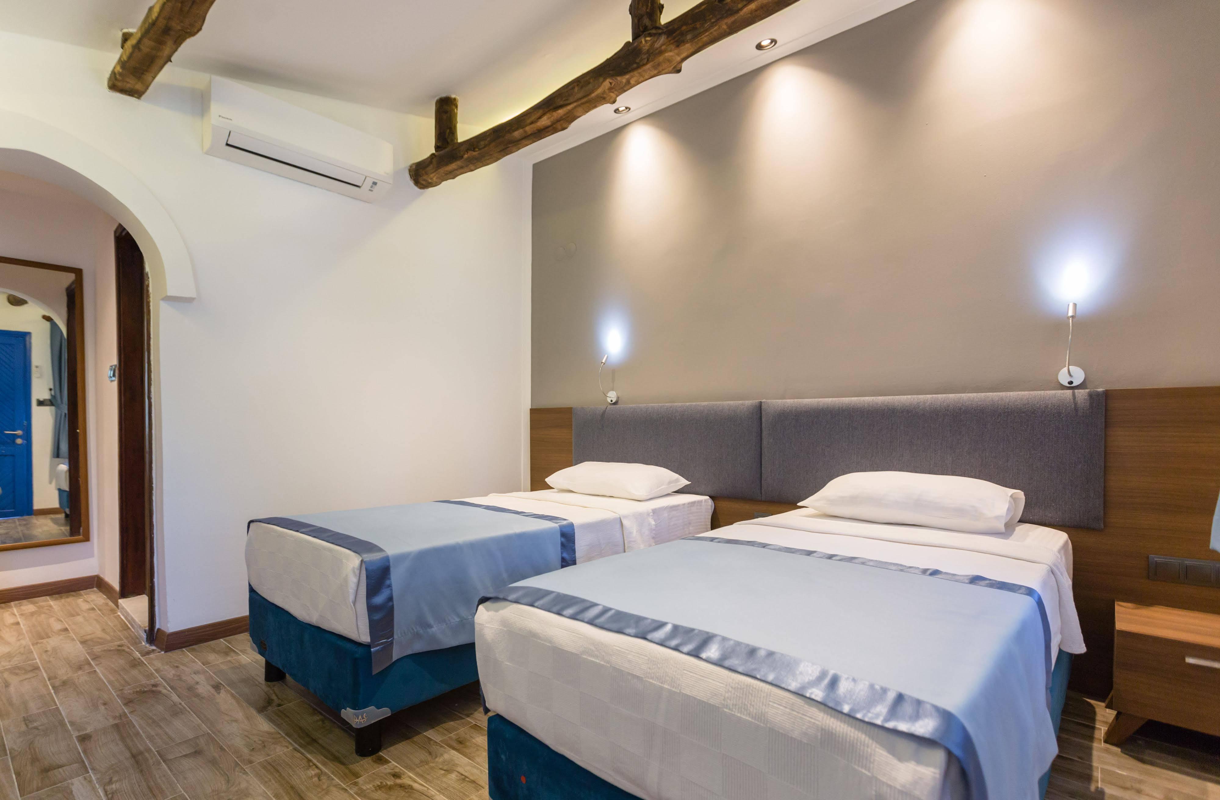 Risus Garden Marina Hotel Кушадасъ Екстериор снимка