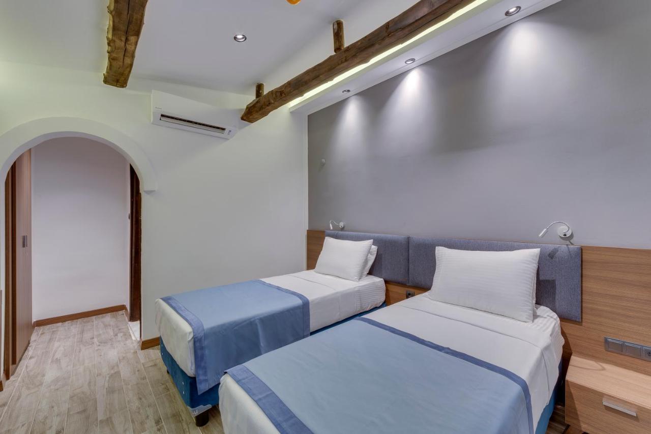 Risus Garden Marina Hotel Кушадасъ Екстериор снимка