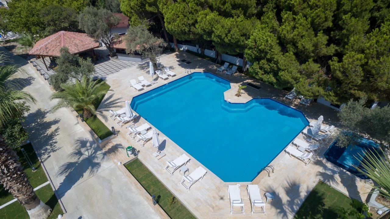 Risus Garden Marina Hotel Кушадасъ Екстериор снимка